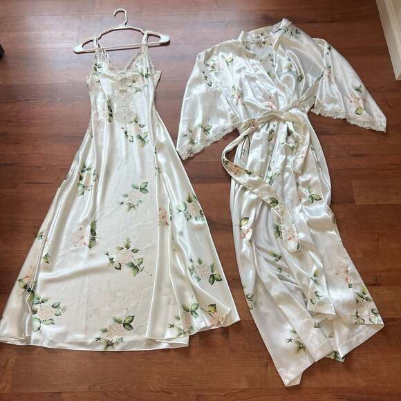 Christian Dior Other - Vintage Christian Dior Le Connaisseur Lace Chemise Slip Nightgown Robe Set